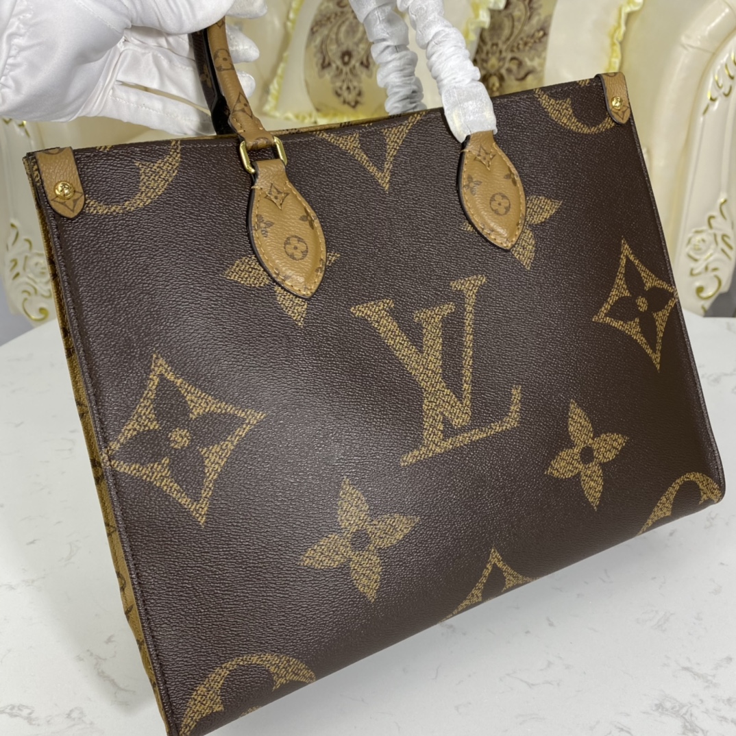 Louis Vuitton ONTHEGO MM Monogram Handbag M45321 